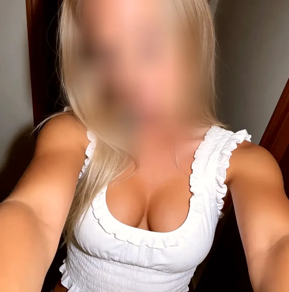 Anna, 31