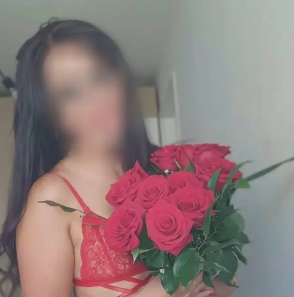 Fatma, 31