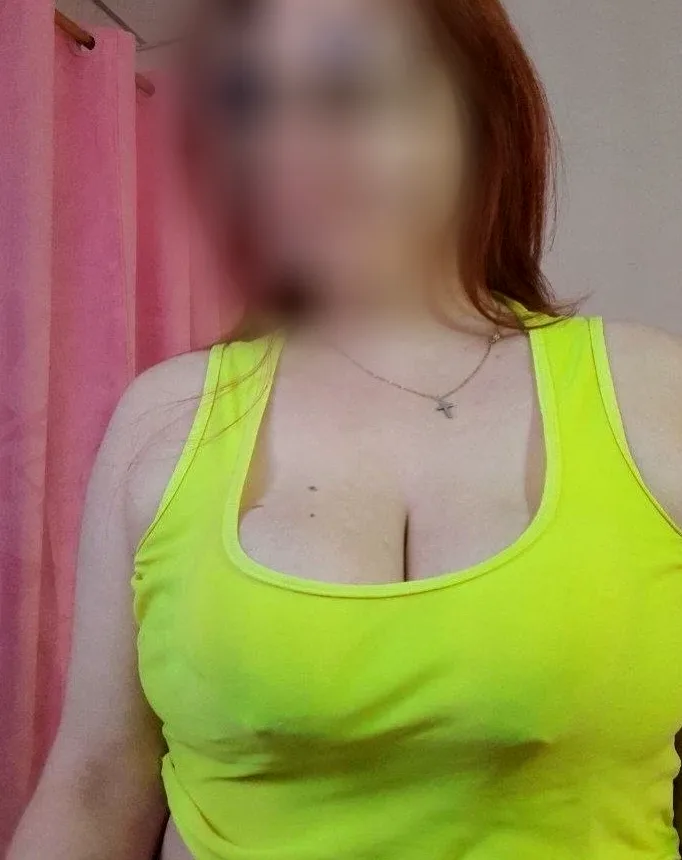 Leyla, 27